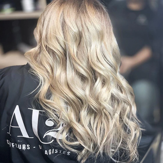 artificial-white-hair-2.webp