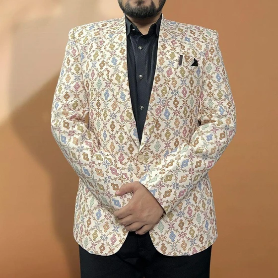 fancy-men-blazer-2.webp