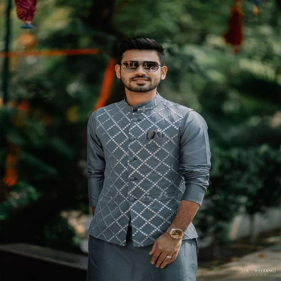 wedding-wear-gents-dress-1.webp