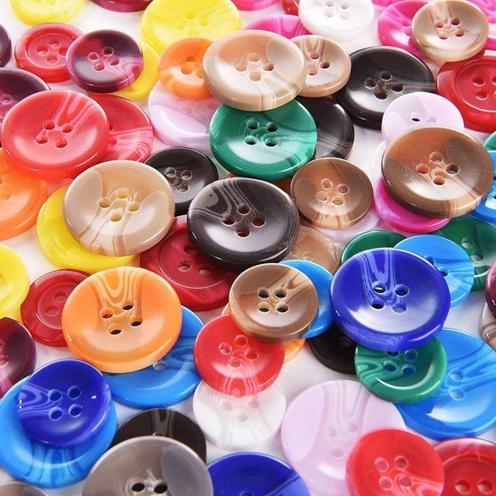 plastic-garment-button-2.webp