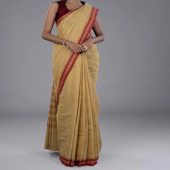 handloom-cotton-sarees-2.webp