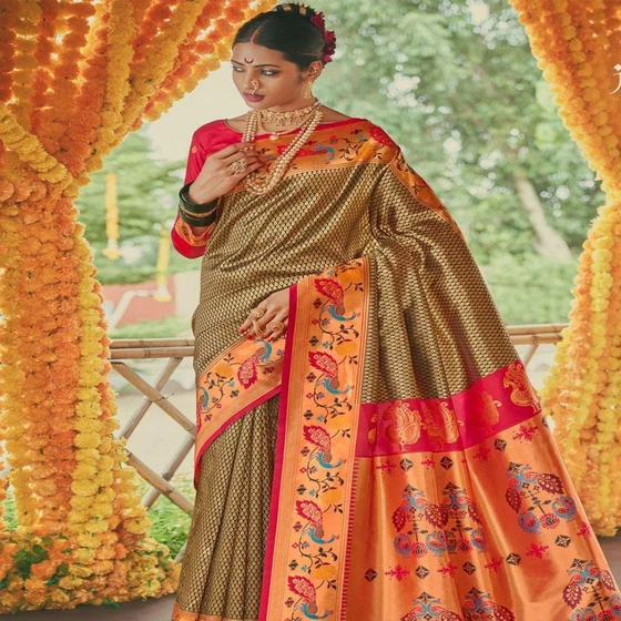 paithani-silk-sarees-2.webp