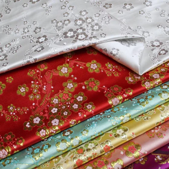 chinese-silk-fabric-2.webp
