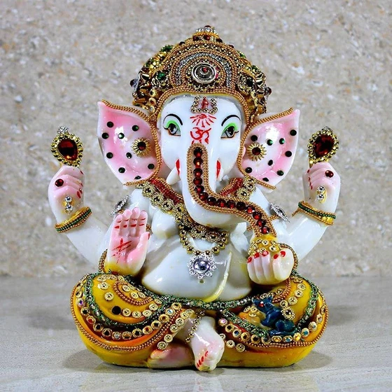 marble-ganesh-statue-2.webp