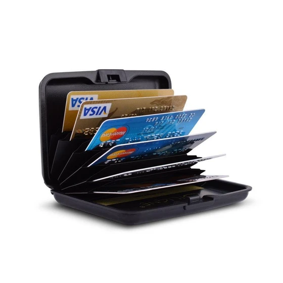 credit-card-holder-2.webp