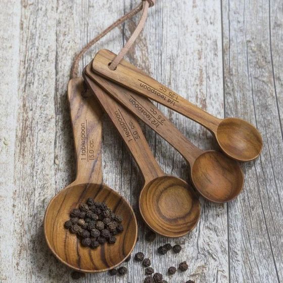 measuring-brown-spoon-2.webp