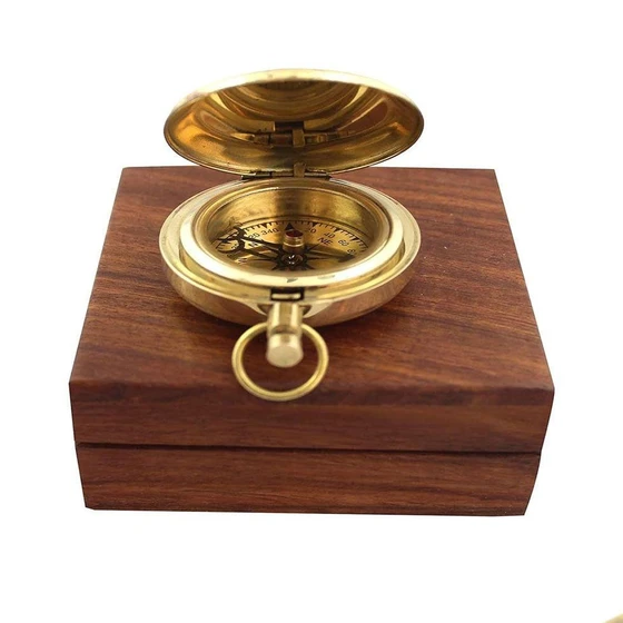 antique-brass-compass-2.webp