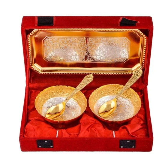 golden-bowl-set-2.webp