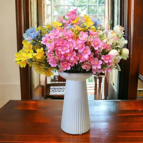 flower-table-vase-1.webp