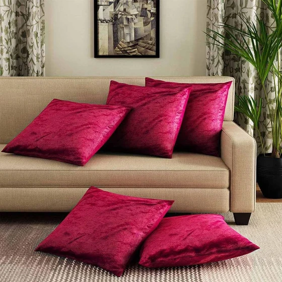 cushion-velvet-covers-2.webp