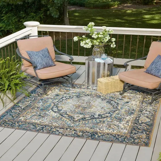 outdoor-square-rugs-2.webp
