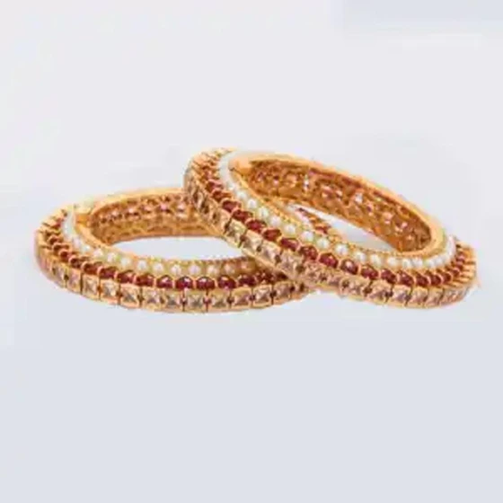 hyderabadi-traditional-bangle-2.webp
