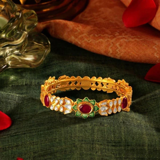 polki-kundan-bangle-2.webp