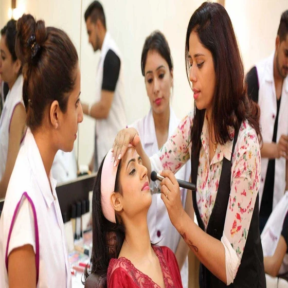Beauty Parlour Traning Classes — job oriented course