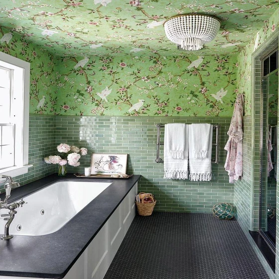 decorative-bathroom-tiles-2.webp