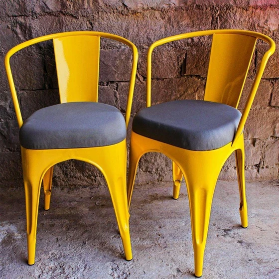Vintage Metal Chair — Bar furniture type iron