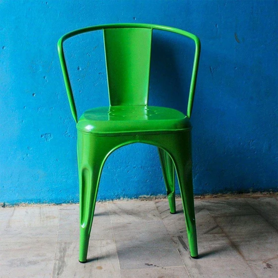 vintage-metal-chair-2.webp