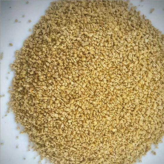Broiler Concentrate Feed — Yellow color dried style
