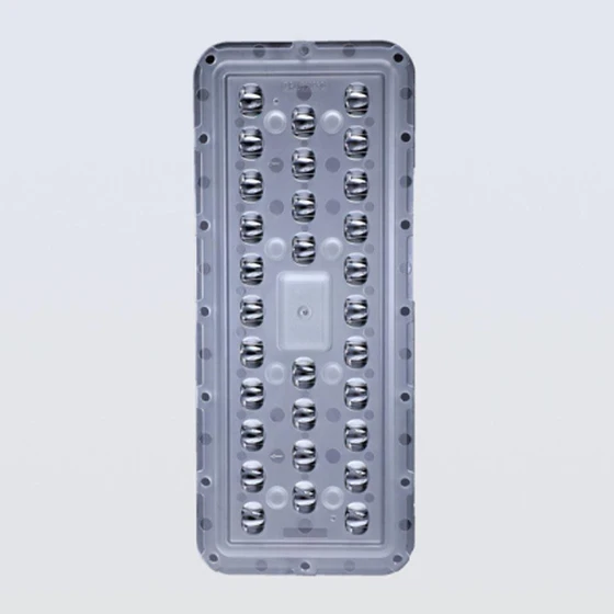 street-lens-light-2.webp