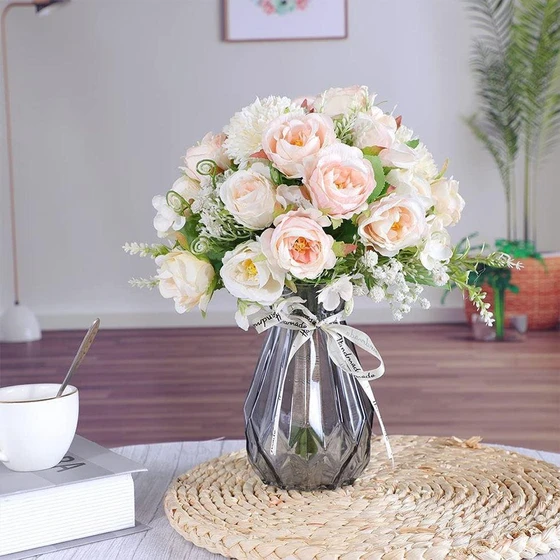 artificial-flowers-2.webp