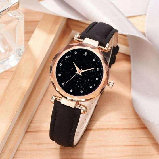black-wrist-watch-2.webp