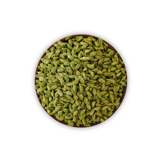 green-fresh-cardamom-2.webp