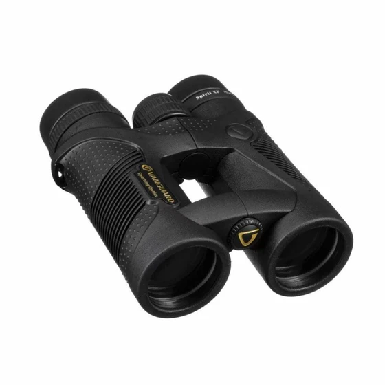 vanguard-binoculars-2.webp