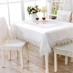 Plain Dining Table