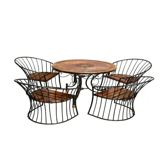 wrought-iron-chair-2.webp