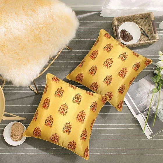 polyester-cushion-sofa-cover-1.webp