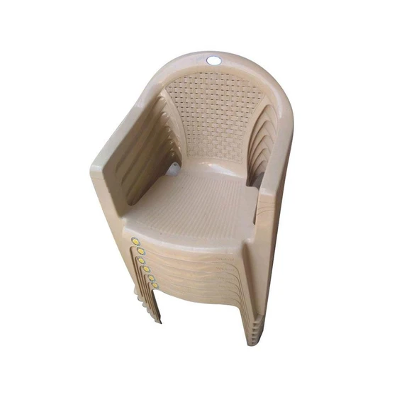 plain-plastic-chairs-2.webp