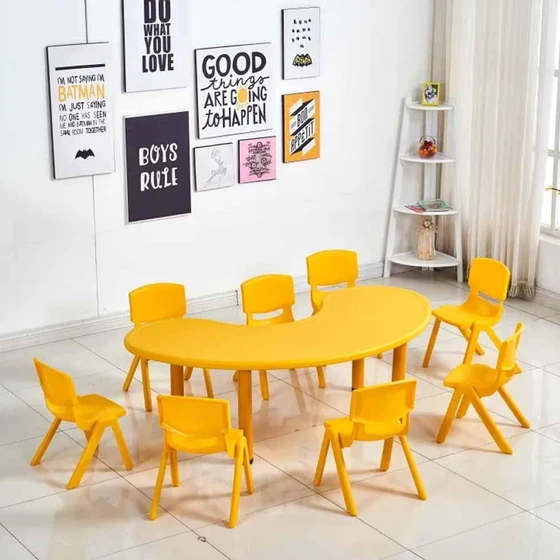 educational-round-table-2.webp