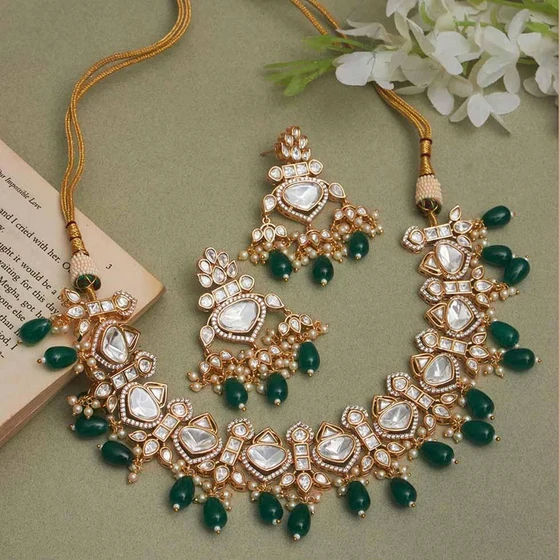 polki-jewelry-set-2.webp