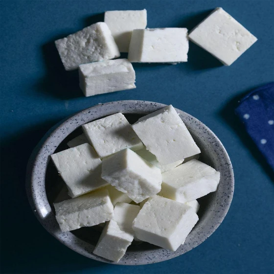 premium-fresh-paneer-2.webp
