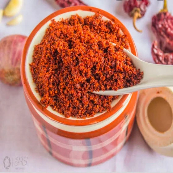 Onion Garlic Masala Powder — Light brown color