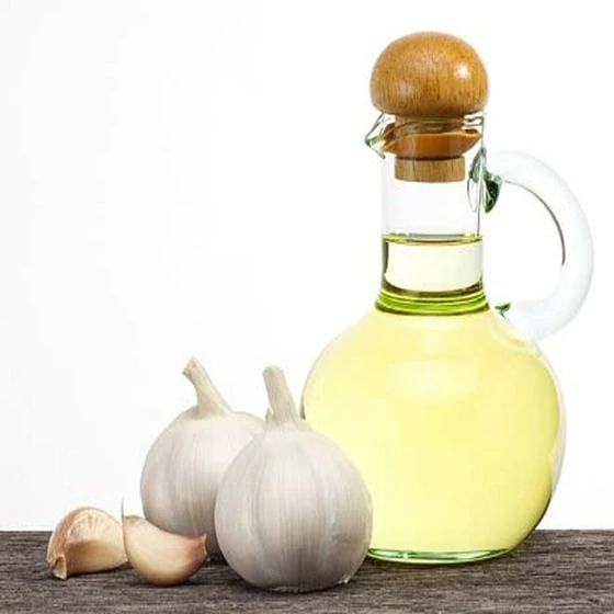 Garlic Natural Oil — Essential oil liquid foam