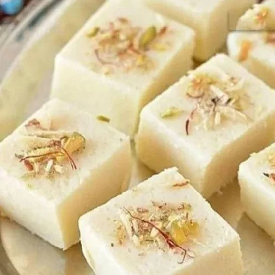 Soft Milk Mawa Barfi — Square shape plain texture