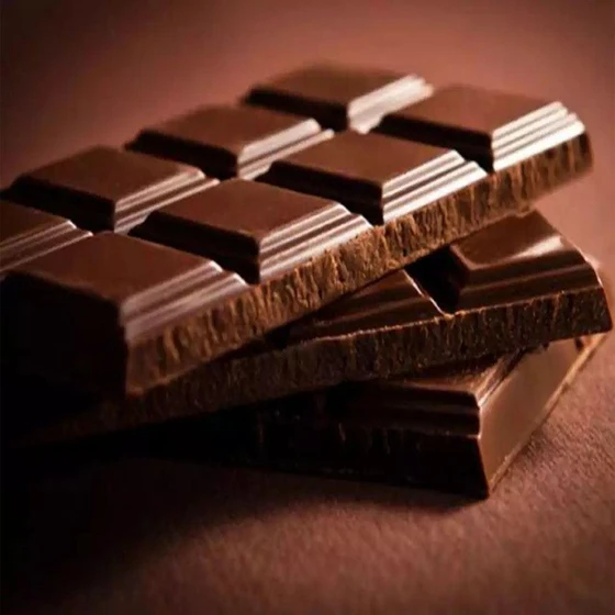 cadbury-dark-brown-chocolate-2.webp