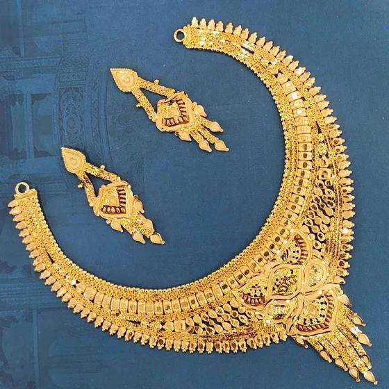 gold-forming-jewellery-1.webp