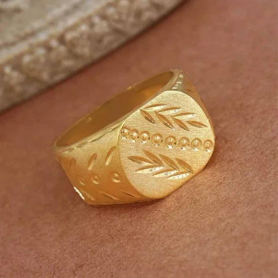 Gold Forming Ring — Shining rhodium plating design