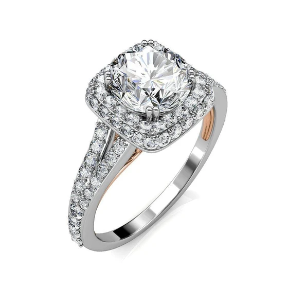Diamond Solitaire Ring — Silver color round sahpe