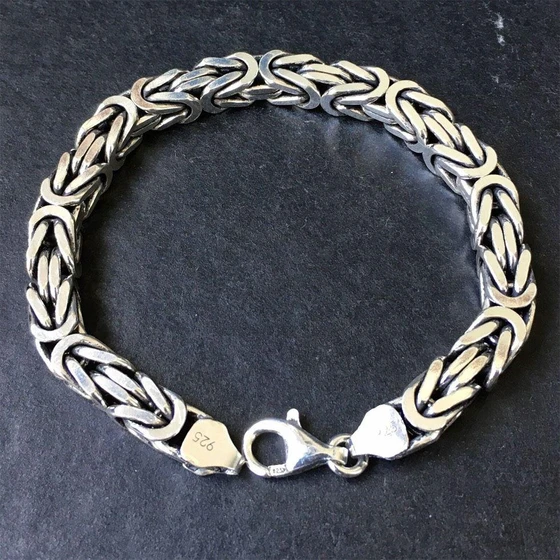 925-sterling-silver-chain-bracelet-2.webp