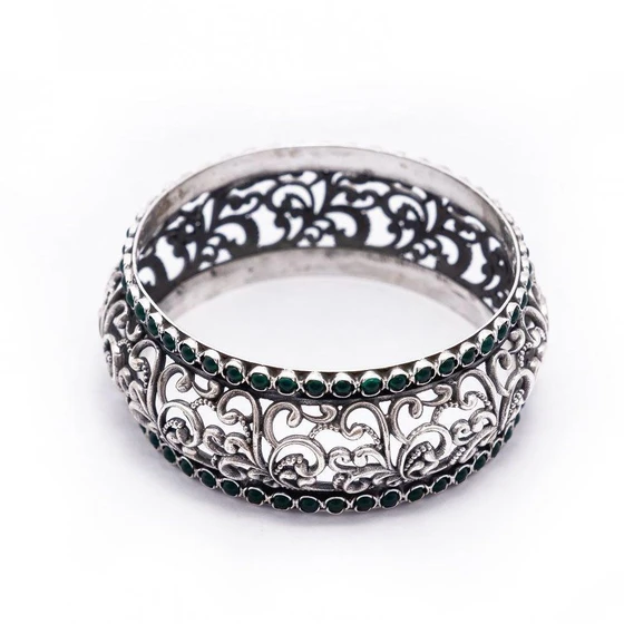 Fancy Oxidized Bracelet — Trendy new design polish