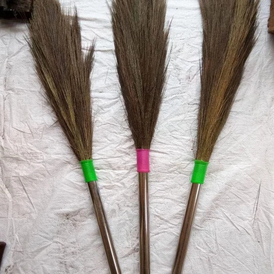 ss-grass-brooms-1.webp