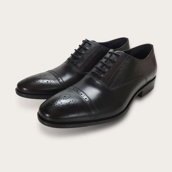 leather-mens-shoes-2.webp
