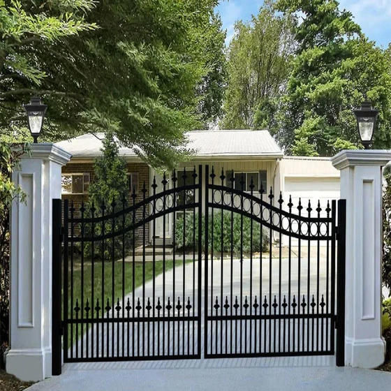 swing-iron-gate-2.webp