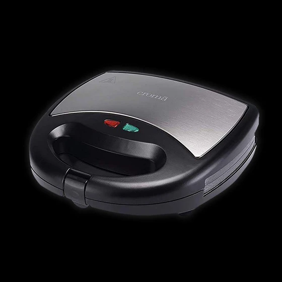 Sandwich Grill Toaster — Power consumption 1800 w