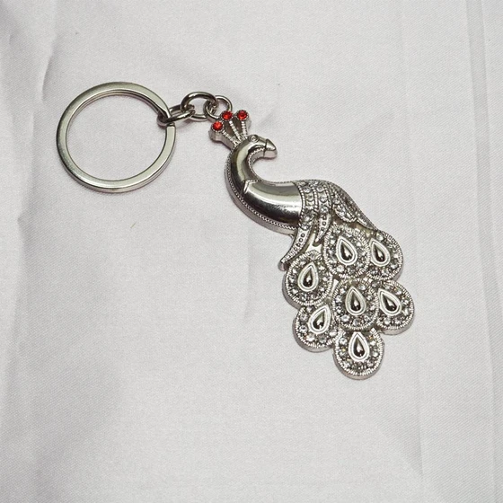 silver-key-chain-2.webp