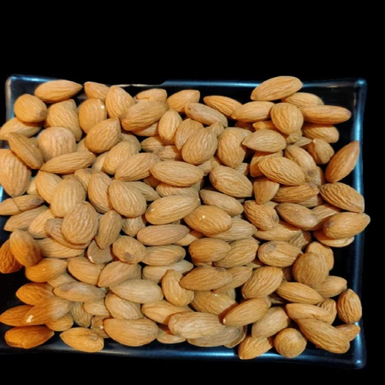 natural-california-almond-2.webp
