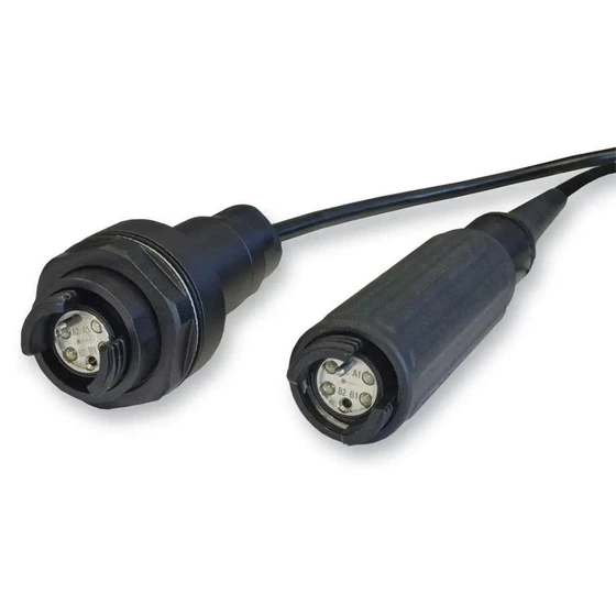 expanded-beam-connector-2.webp